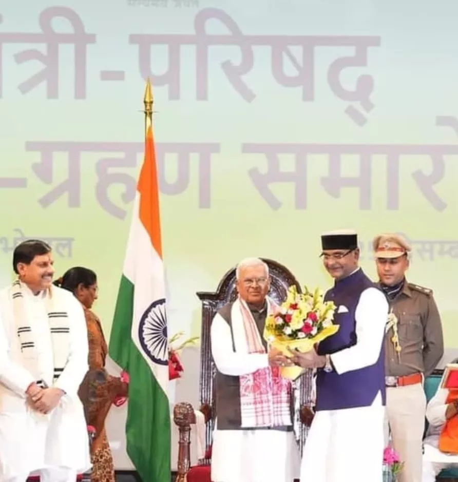 मध्यप्रदेश में नई सरकार के मंत्रिमंडल का हुआ विस्तार कैबिनेट, 28 मंत्रियों ने ली शपथ