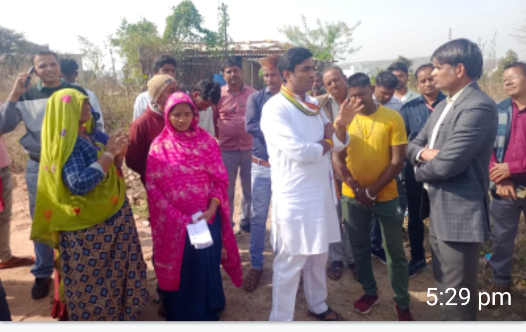 भाजपा सरकार द्वारा आदिवासियों को जमीन पर मूल अधिकार देने के बजाय उन्हें बेघर किया जा रहा है: डॉ विक्रांत भूरिया