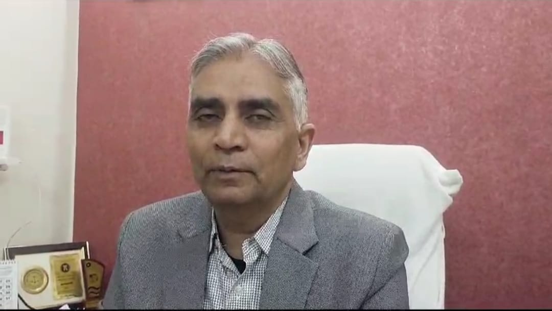 संभागीय आयुक्त ने किया उपखंड कार्यालय का निरीक्षण संभागीय आयुक्त ने किया उपखंड कार्यालय का निरीक्षण