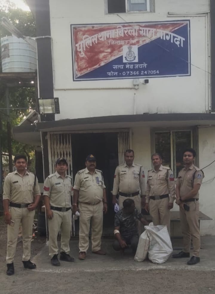 चोरी कुल मश्रुका लगभग 30,000 रू का आरोपी से जप्त।