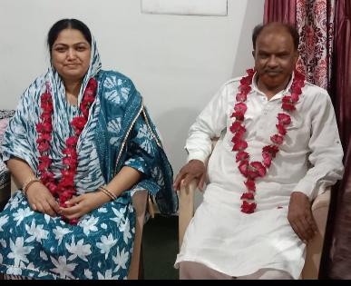 अवध एक्सप्रेस ट्रेन से मुबंई के लिए रवाना हुआ हजयात्रियों का जत्था मुबंई से फ्लाइट।