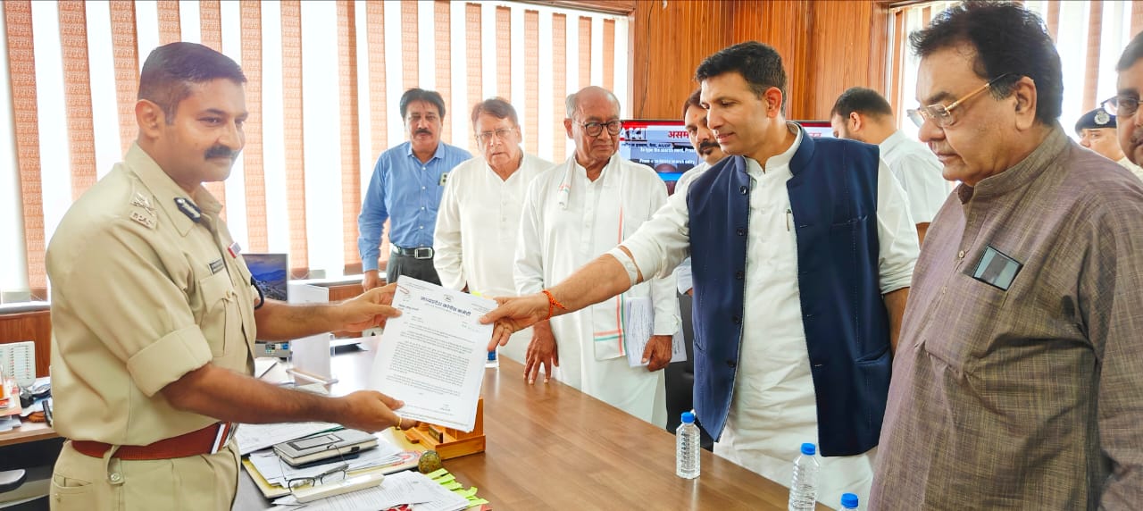 अशोका गार्डन थाना सुंदरकांड पाठ मामले में होगी थाना प्रभारी पर कार्रवाई। अशोका गार्डन थाना सुंदरकांड पाठ मामले में होगी थाना प्रभारी पर कार्रवाई।