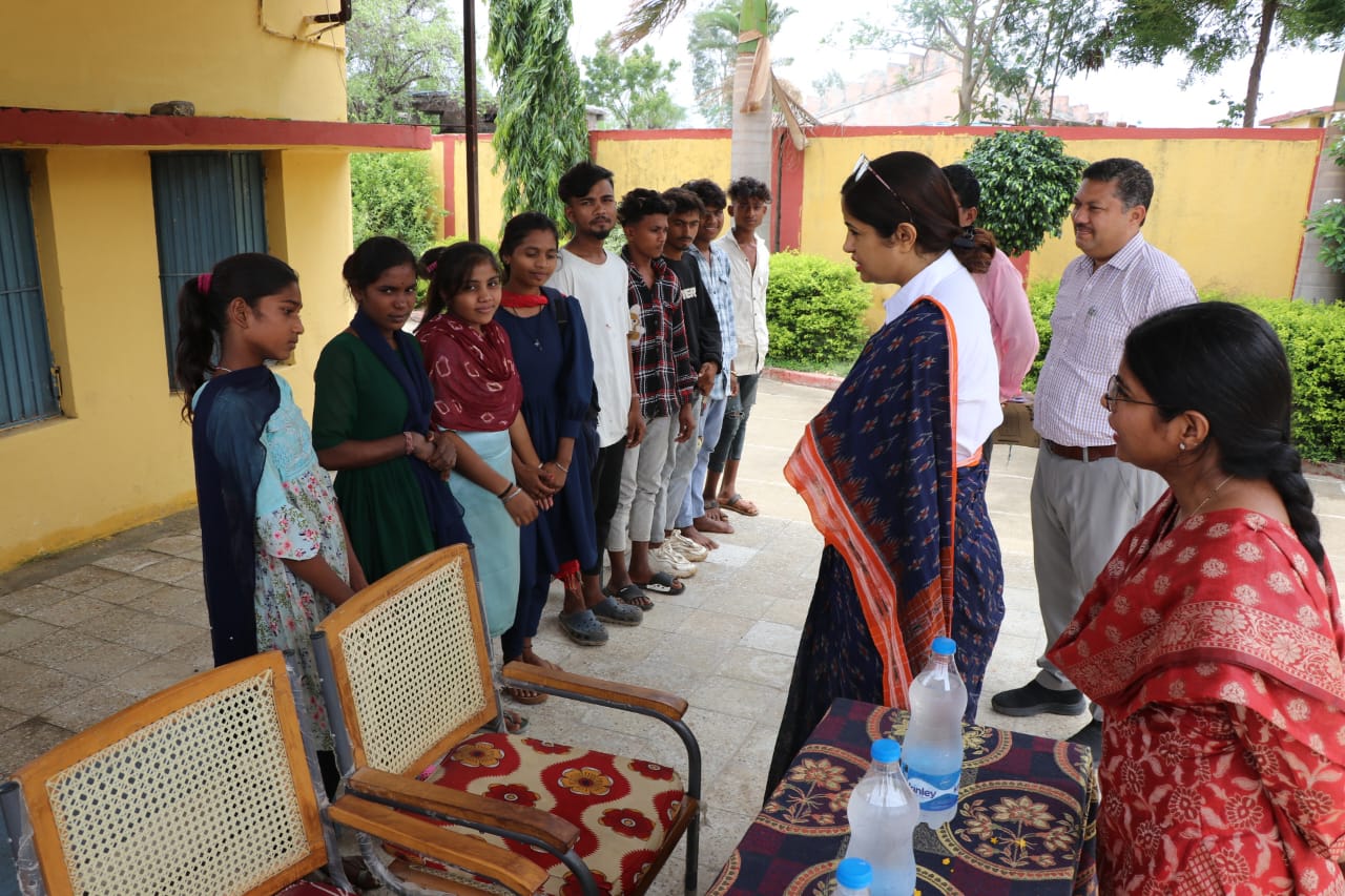 जिला कलेक्टर द्वारा विकासखंड रामा का भ्रमण किया गया