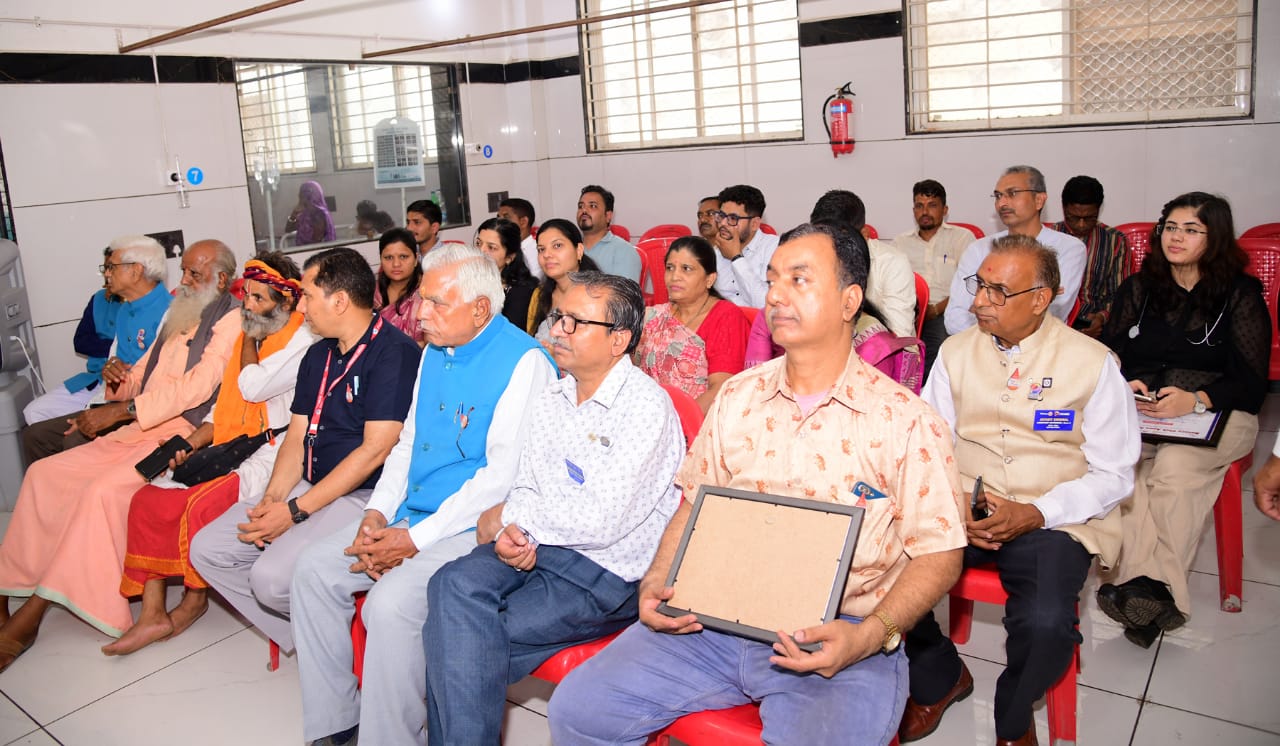 रोटरी क्लब अपना मेघनगर पद ग्रहण एवं सम्मान समारोह संपन्न