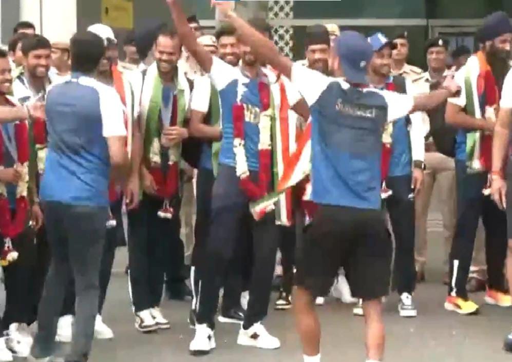 हम हर बार पदक जीतकर लाने में कोई कसर नहीं छोडेंगे-कप्तान हरमनप्रीत।