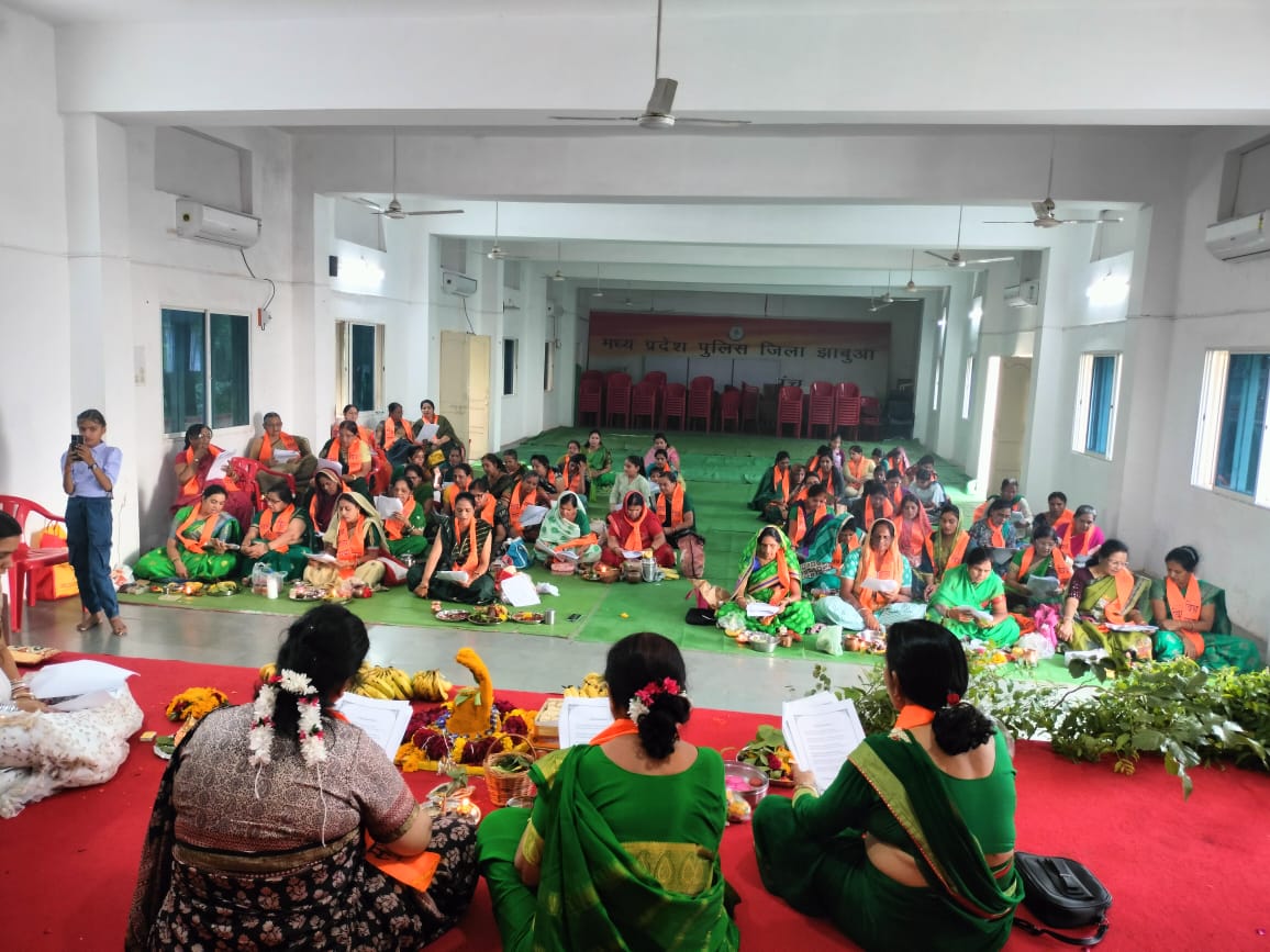 सामूहिक शिव आराधना एवं महा आरती के साथ विश्व मांगल्य सभा का भव्य कार्यक्रम संपन्न।
