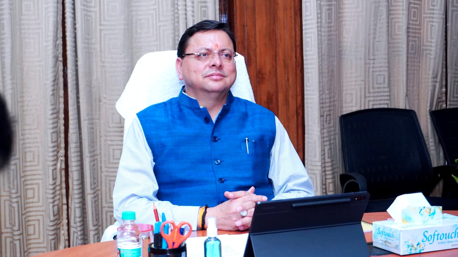 आदर्श चंपावत की परिकल्पना को जिले के प्रगतिशील युवा कास्तकार भी कर रहे हैं साकार-सीएम।