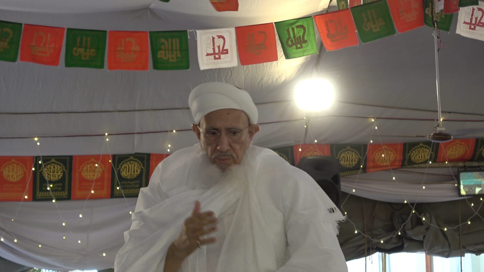 एक अगस्त से सैयद पिर फखरुद्दीन शहीद सहाब की दरगाह पर सालाना उर्स गलियाकोट मे पहुंचे बोहरा समाज के धर्मगुरु।